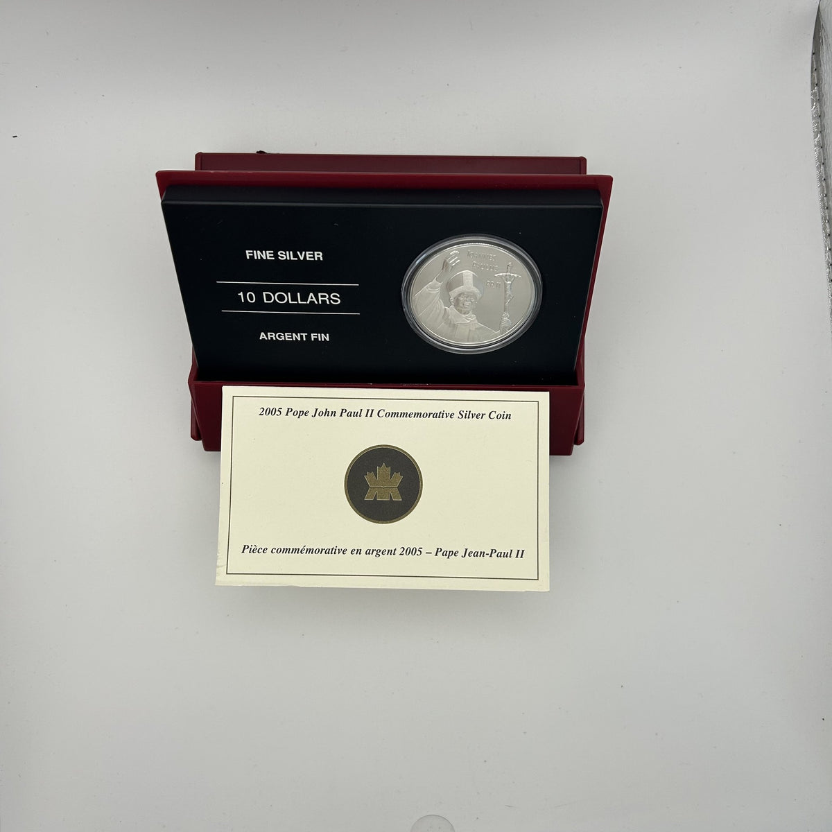 2005 Pope John Paul II $10 Fine Silver Proof Coin - front