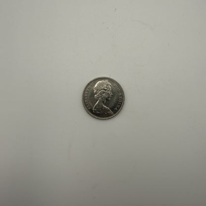 1967 Canada 5 cents Centennial hopping rabbit - back