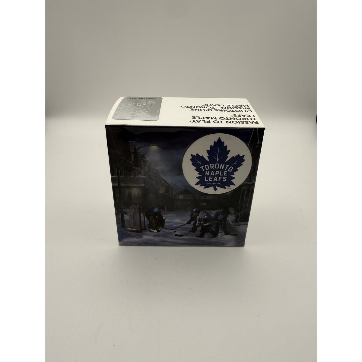 2017 Toronto Maple Leafs Passion to Play Silver Coin - box