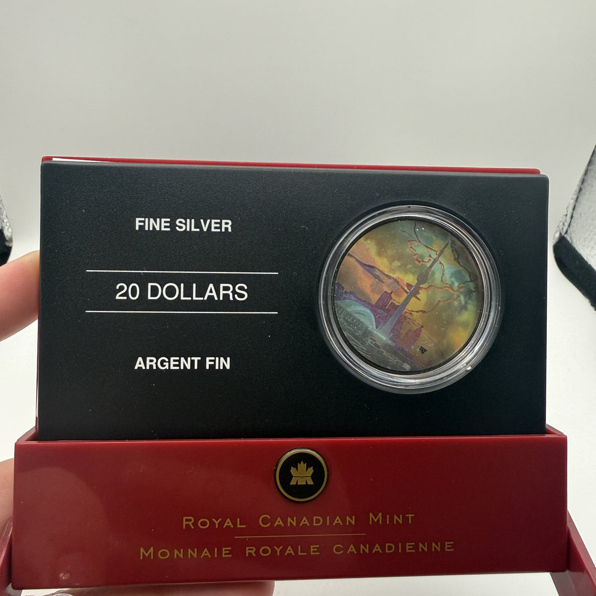 2006 Canada $20 CN Tower Hologram 1 oz Fine Silver Proof Coin - front